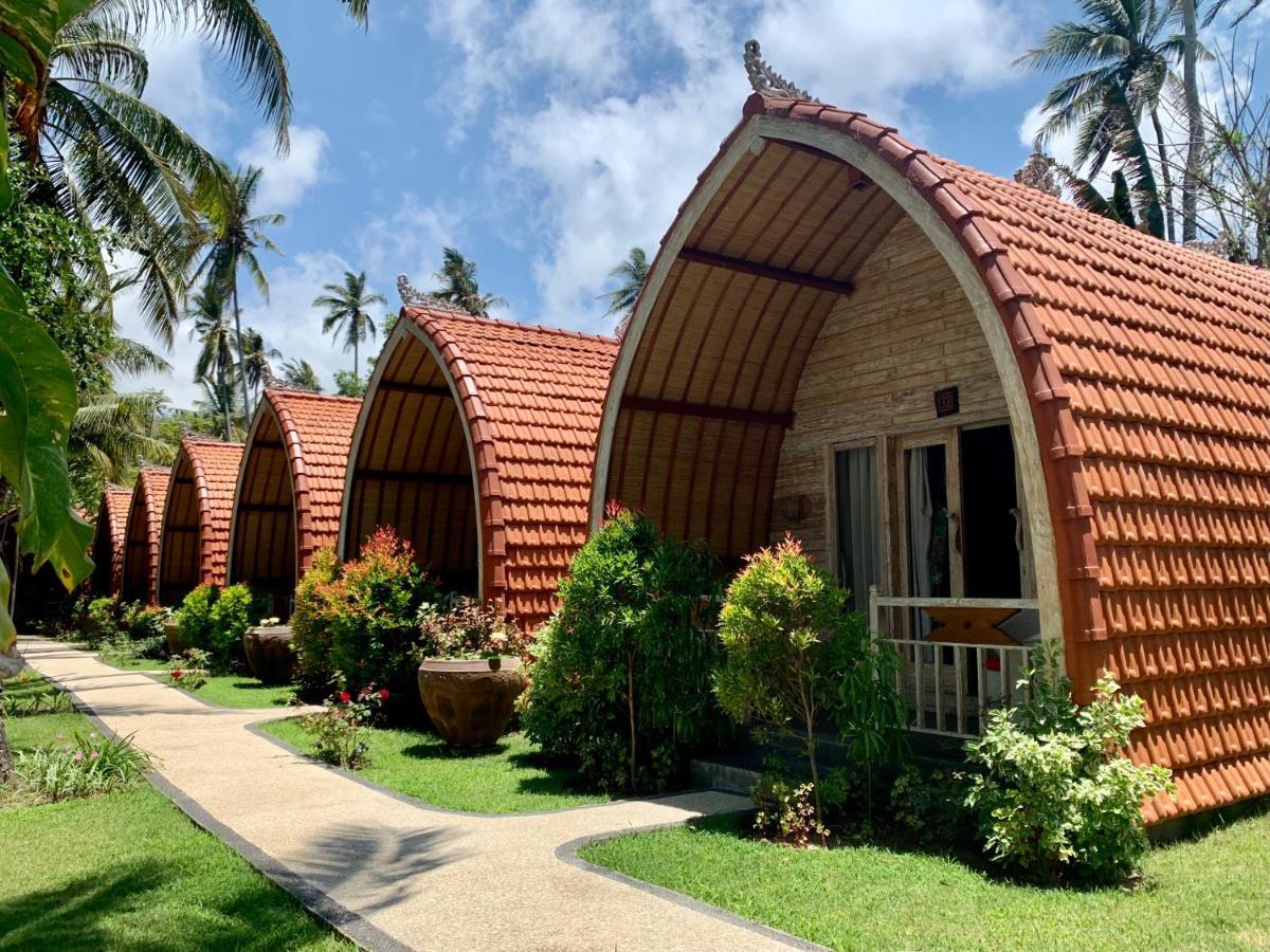 Puri Rinjani Bungalows & Hostel Kuta  Exterior foto